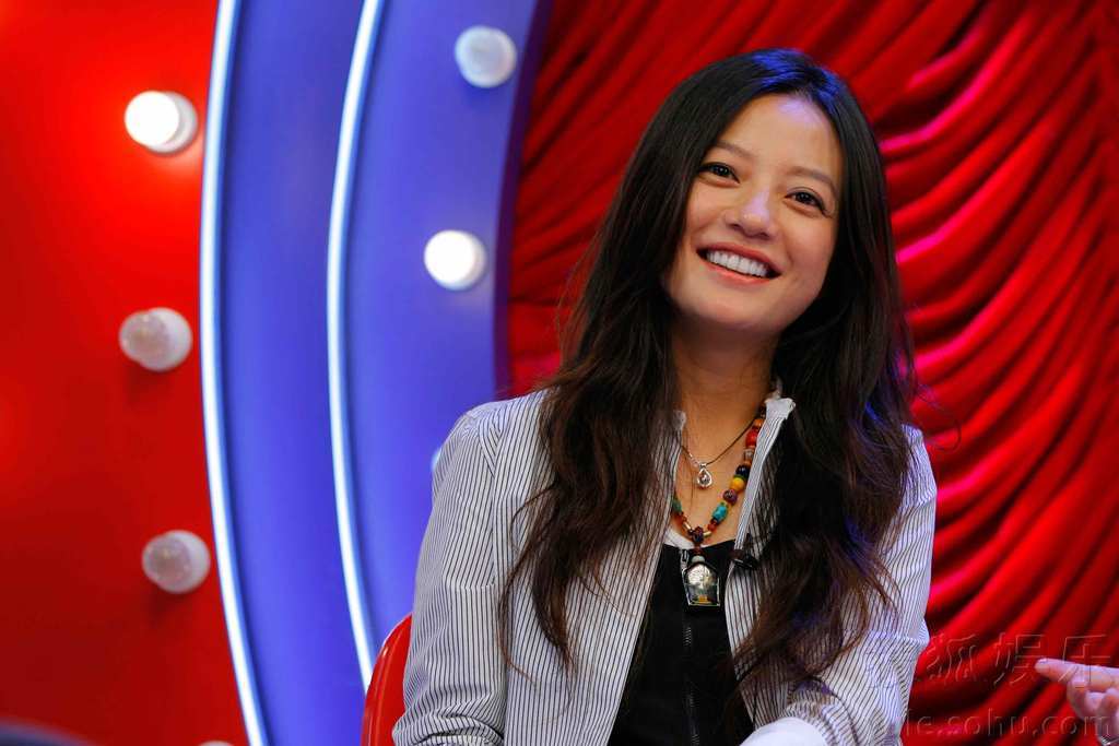 速8票房过10亿_28岁未成年票房_笑过2012票房收入