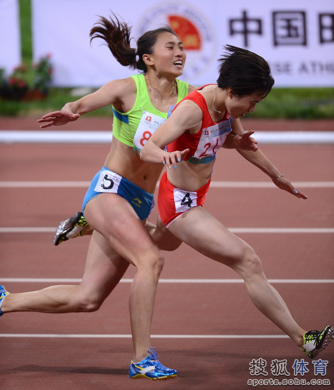 女子100米栏吴水娇夺冠 王逗摔跤获季军