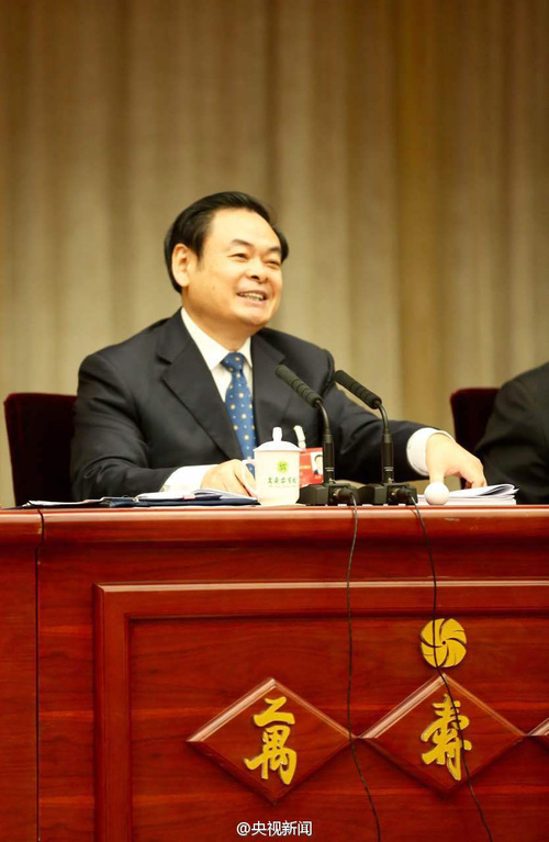 冯提莫收入多少_市长的收入有多少(3)