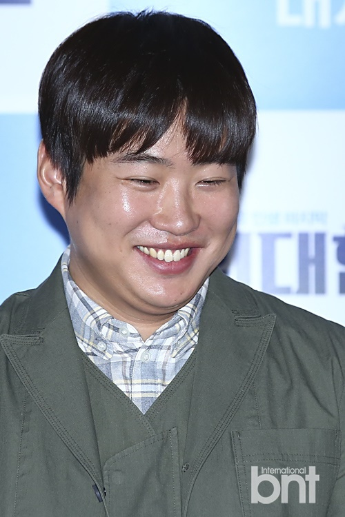 《伟大的愿望》试映会 安在洪金东英等出席83