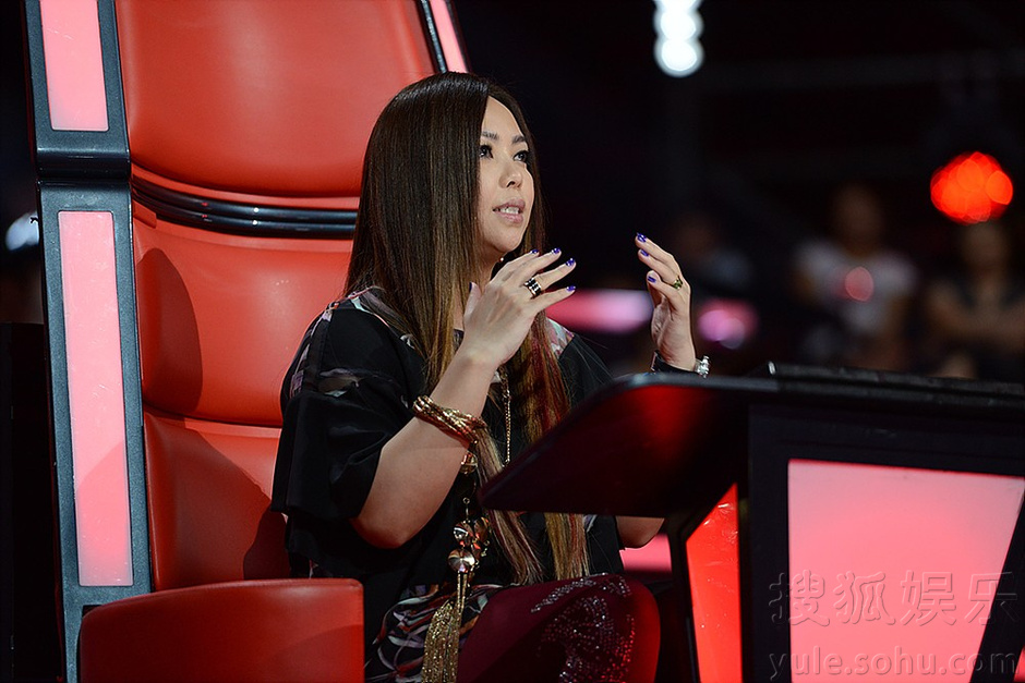 汪峰战队唱响导师考核 那张渔网遭遇选择障碍