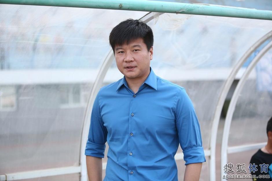 高清:李金羽率沈北战毅腾 潮人张玉宁现场助威