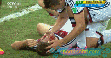 2014世界杯 花絮图片 gif图 ( 1/ 23) 分享到                穆勒在