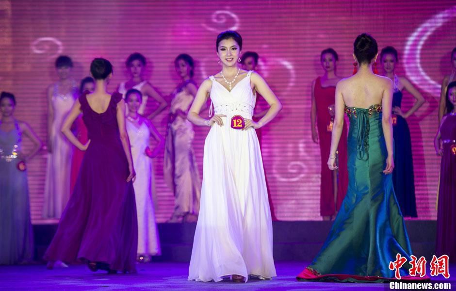 中国佳丽李子涵夺冠图片