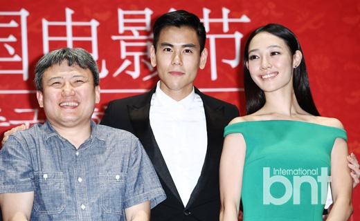 白百何彭于晏亮相中国电影节闭幕记者会