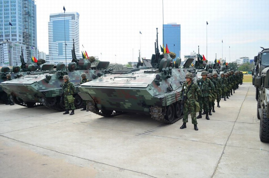 泰国精锐部队装备中国85式装甲车