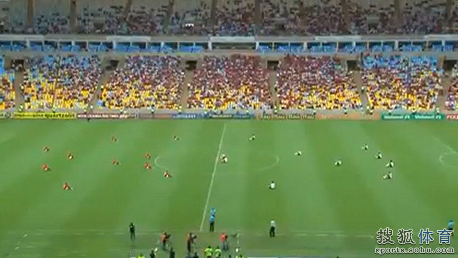 4天1场!巴甲太频繁 两大豪门场内静坐抗议(图)