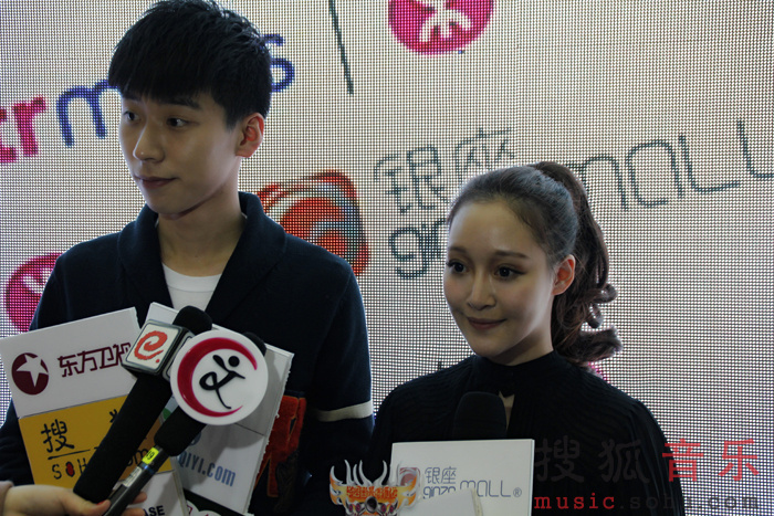 徐海星出席公益活动 倡导绿色环保出行正能量