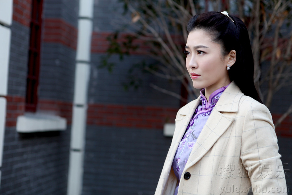 《卧底》东方卫视热播 周丽淇变革命卧底7970422-娱乐频道图片库-大视野-搜狐