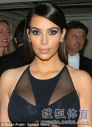 美媒曝金卡戴珊再劈腿 <em>情人</em>竟是<em>妹妹</em>新<em>男友</em>(图