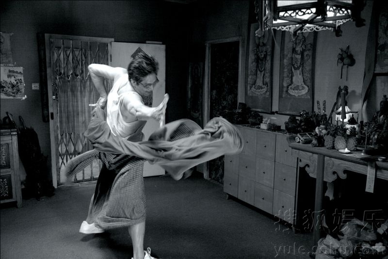 麦浚龙处男作《僵尸》 入围东京电影节竞逐奖