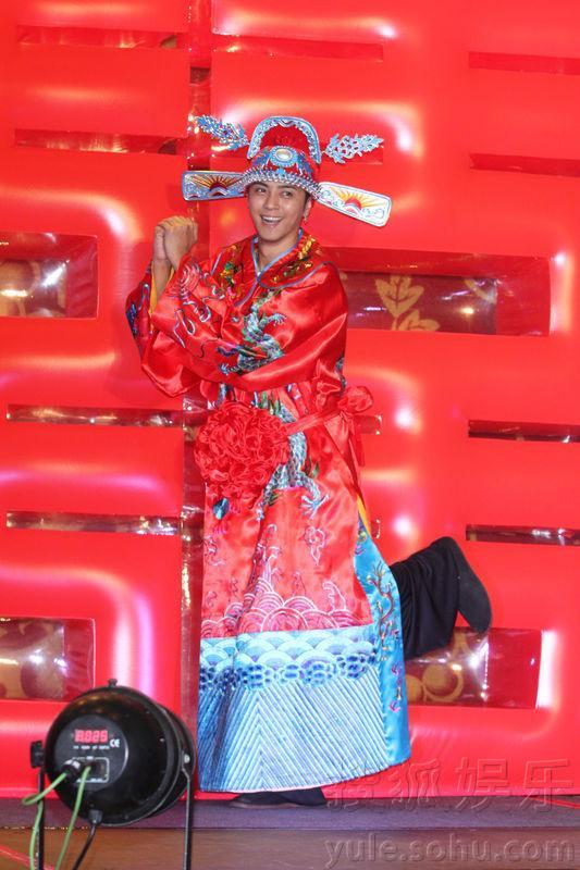 罗志祥变古装新郎官 不娶妻怕妈妈吃醋52648