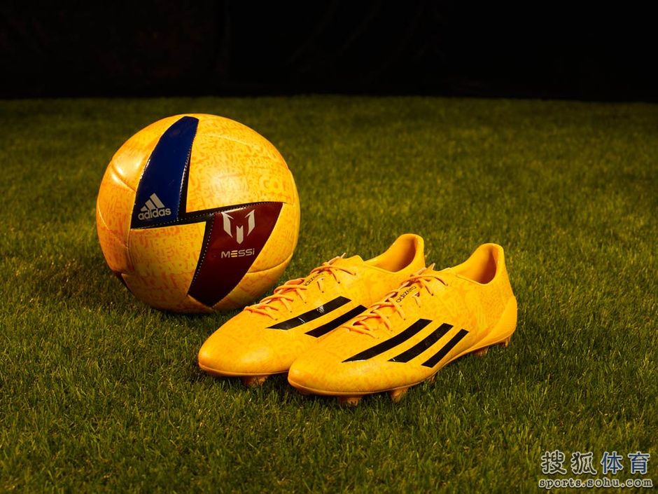 高清图:阿迪发布梅西新战靴 炫酷配色点燃激情