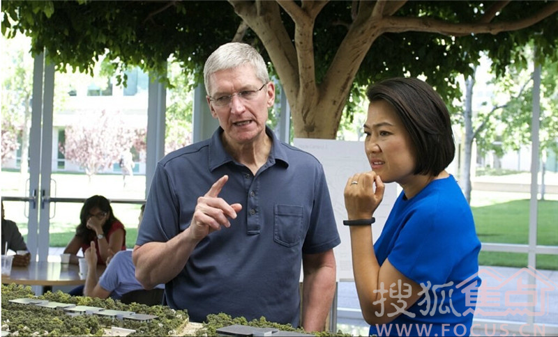 潘石屹夫妇美国参观苹果和Facebook