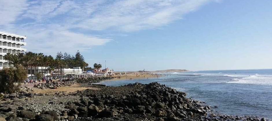 东亚埃因霍温海外偶遇 武磊晒与朴智星合影(图