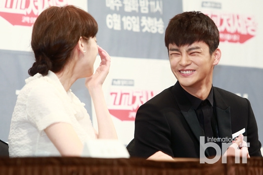 徐仁国李秀赫等出席《高校处世王》制作发表会6723838-娱乐频道图片库-大视野-搜狐