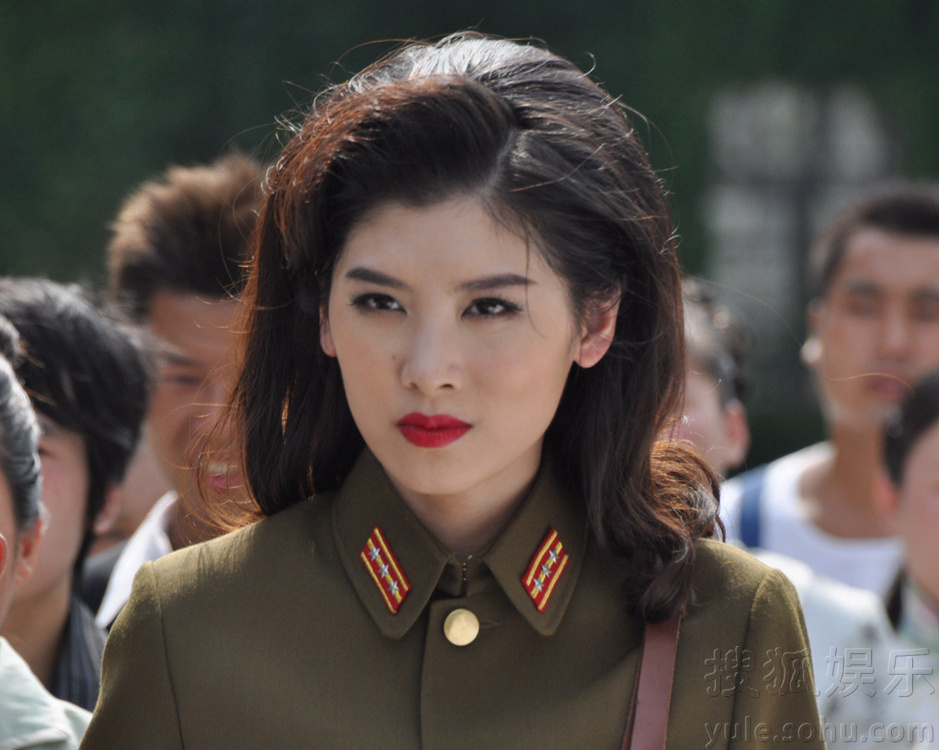 《错伏》云南卫视首播 银雪上演“蛇蝎美女”6254238-娱乐频道图片库-大视野-搜狐