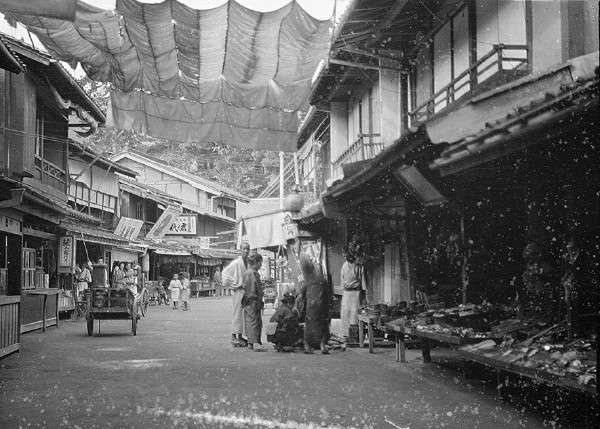 明治维新的繁荣景象 百年前的日本街拍