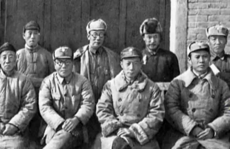 抗日战争英雄人物7928538-军事频道图片库