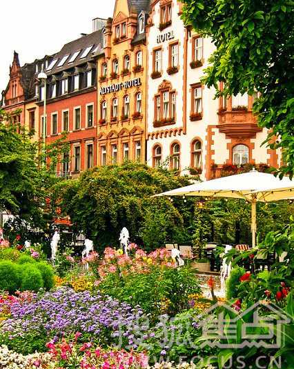 新西兰人均gdp多少美元_新西兰国旗(3)