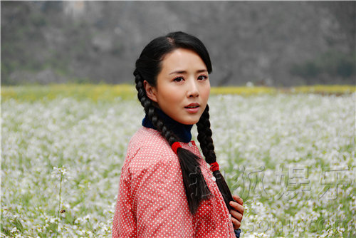 《油菜花香》热播 颜丹晨斩获金牛奖最佳女主角7131154-娱乐频道图片库-大视野-搜狐