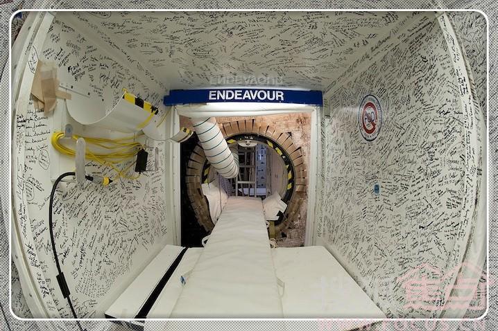 神十航天员成功返回 探秘宇宙飞船太空舱内景