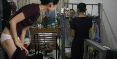 揭秘中国<em>空姐</em>入行潜规则:好黑6298854-教育