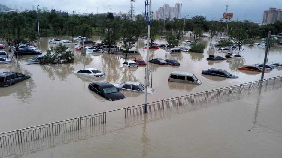  台风 肆虐一夜  厦门 全城一片狼藉-新闻图片库-大