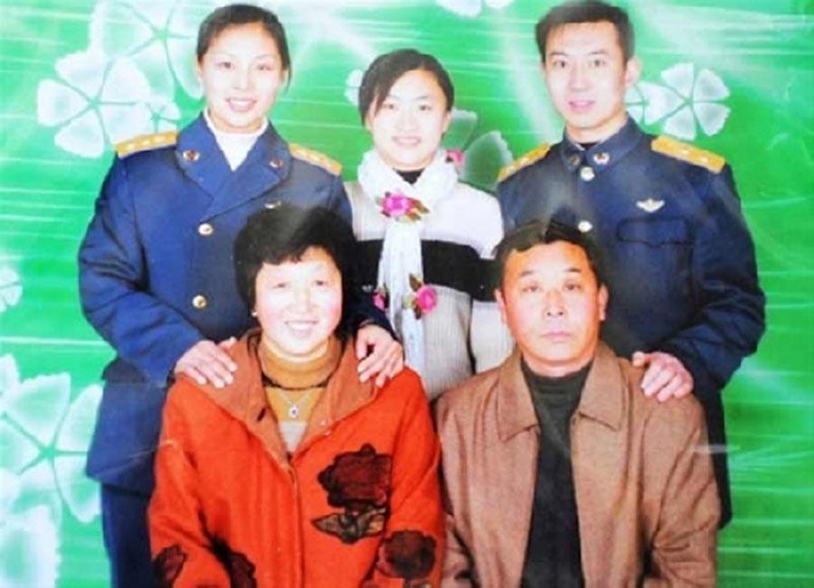 神十美女航天员王亚平旧照曝光5109370-教育图片库-大视野-搜狐