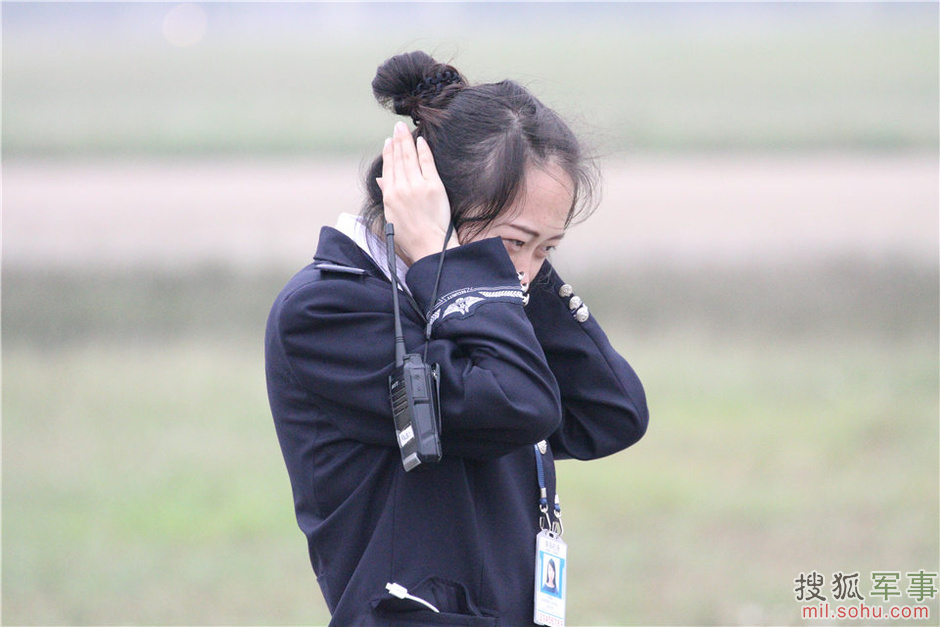 苏-35巨大轰鸣声震耳欲聋7309174-军事频道图片库-大视野-搜狐