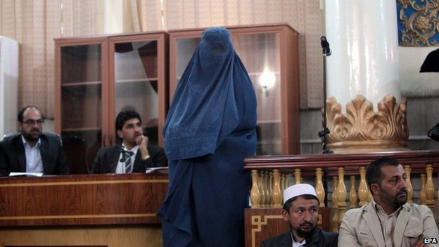 阿富汗5男子因轮奸罪被执行绞刑7211578-新闻