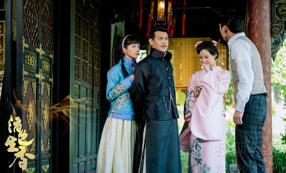 《<em>活色生香</em>》兄妹人气旺 李易峰李溪芮神撞脸