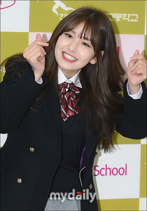 全昭弥李秀敏等出席翰林艺术高中入学典礼