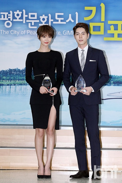 高俊熙洪宗玄被委任为亚洲青少年电影节大使7885786-娱乐频道图片库-大视野-搜狐