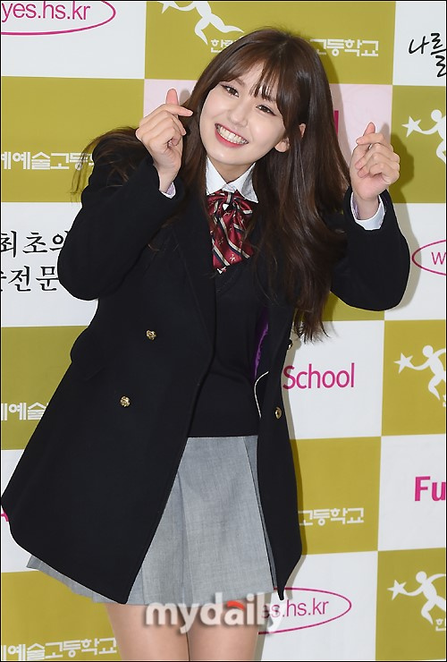 全昭弥李秀敏等出席翰林艺术高中入学典礼8922490-娱乐频道图片库-大视野-搜狐