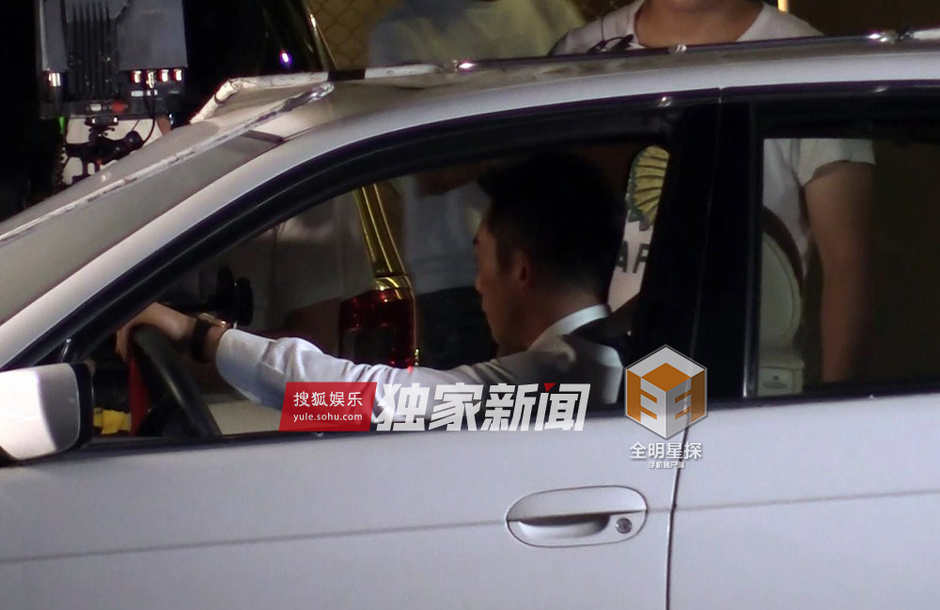 独家:帅哥豪车最相配 郑恺本色出演富家子弟