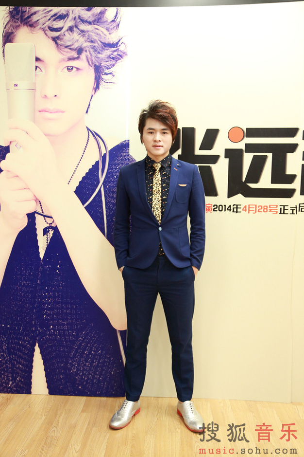 张远喆推出新歌《肩膀》 格莱美录音大师助阵