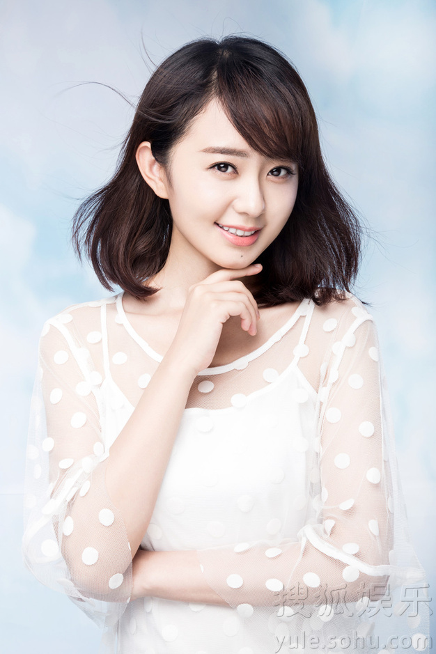 孙耀琦"醉氧"写真曝光 空灵女孩纯净十足