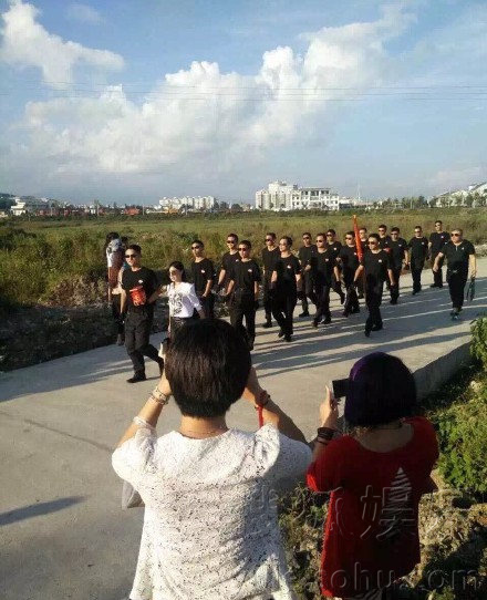 《极限挑战》大电影云南开拍 赵丽颖乔振宇加