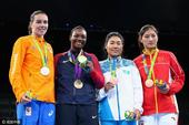 北京时间8月22日，巴西里约热内卢，2016里约奥运会拳击女子中量级颁奖，李倩摘铜，美国斩金。