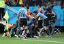 高清图：世界杯乌拉圭小胜英格兰 苏神独中两元