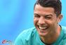 高清图：葡萄牙备战世界杯 帅气C罗笑出鱼尾纹