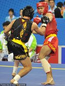 2010年11月17日，广州，2010年广州亚运会男子散手70公斤级决赛，张勇夺冠。
