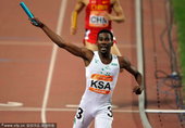 2010年11月28日，中国广州，2010年广州亚运会田径男子4X400米接力决赛，沙特夺得冠军，日...