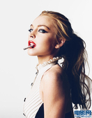 ޺(Lindsay Lohan)ΪZoo־Ըд棬Ӱʦǵ˹(Bry...