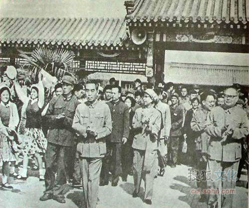 文章配图