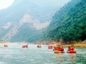 鹳河漂流